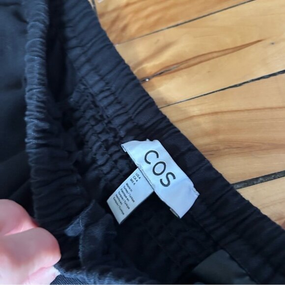 COS Sz 4 Black Barrel Relaxed Trendy Cotton Pants - Picture 12 of 13